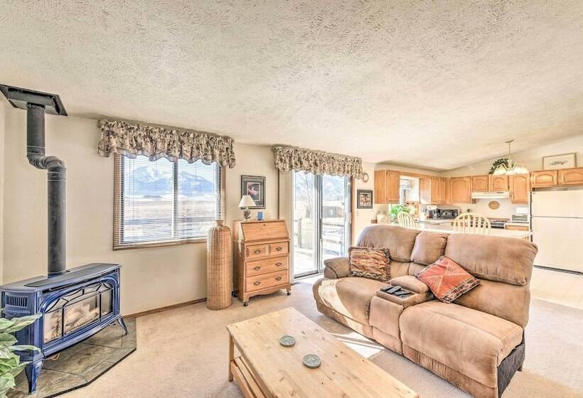 Mountain View Buena Vista Home: 1 Mile To Main St!