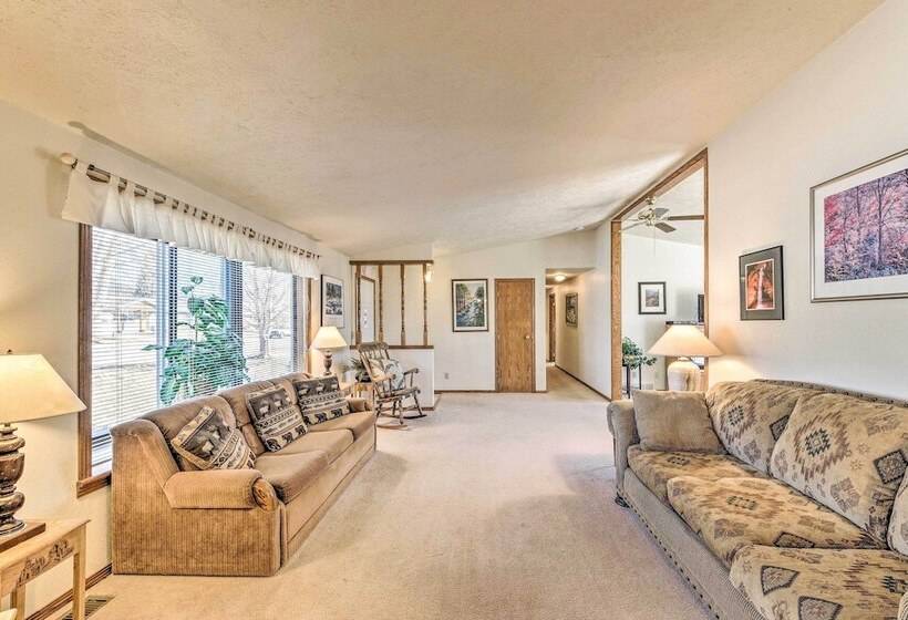 Mountain View Buena Vista Home: 1 Mile To Main St!