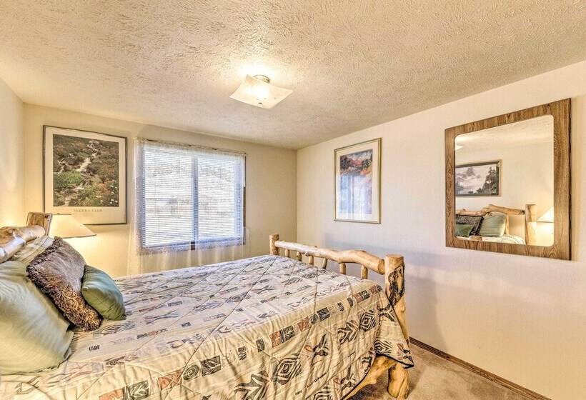 Mountain View Buena Vista Home: 1 Mile To Main St!