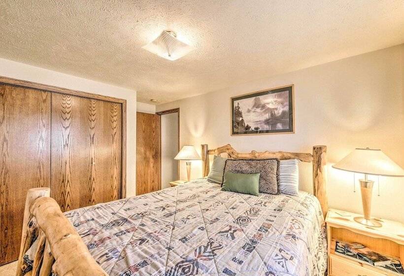 Mountain View Buena Vista Home: 1 Mile To Main St!