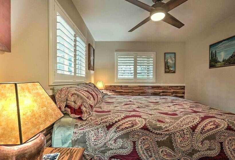 Truckee Home: Donner Lake View, Near Ski Resorts!