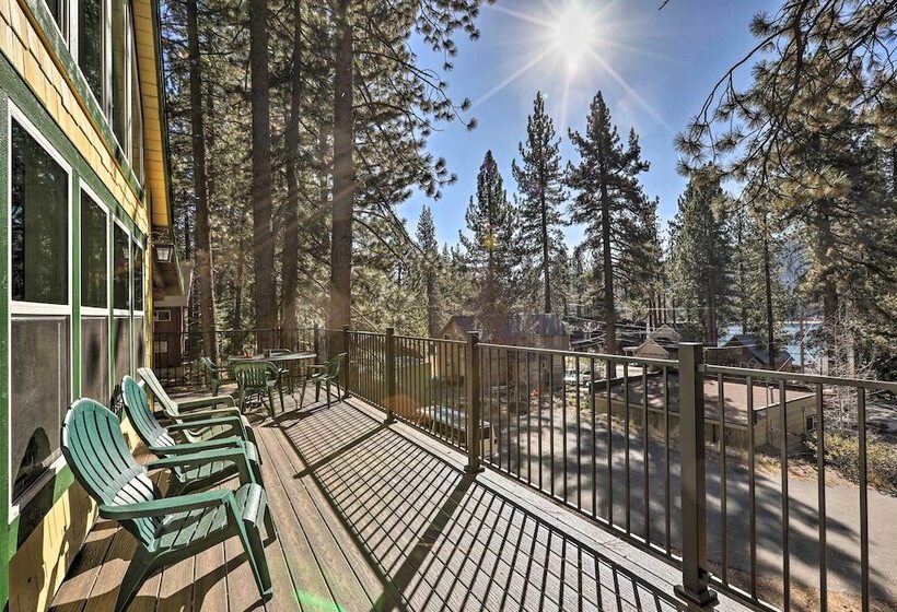 Truckee Home: Donner Lake View, Near Ski Resorts!