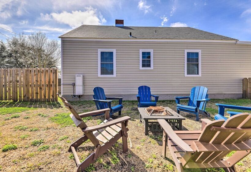 New Bern Retreat W/ Fire Pit ~ 1 Mi To Dtwn!