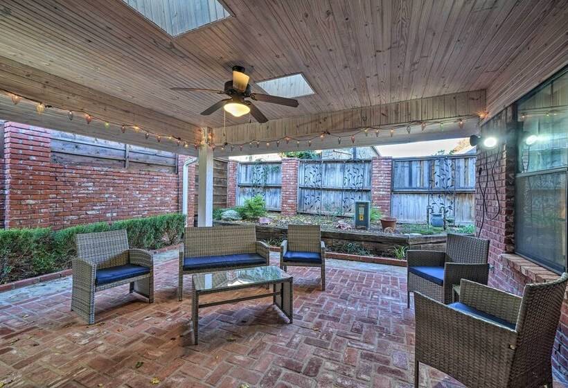 15 Mi To Dtwn: Oklahoma City Family Home