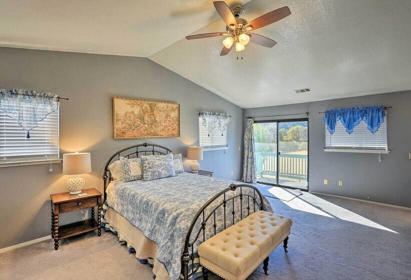 Pleasant Valley Wine Trail Home Near Paso Robles