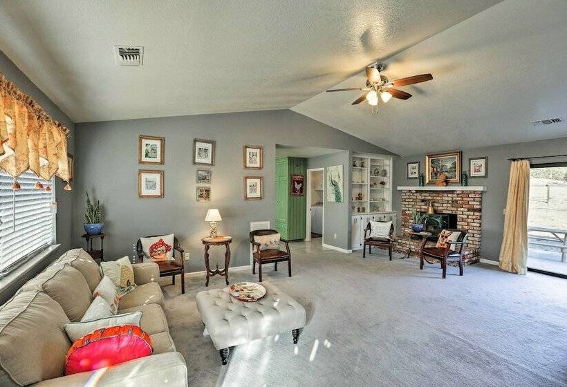 Pleasant Valley Wine Trail Home Near Paso Robles