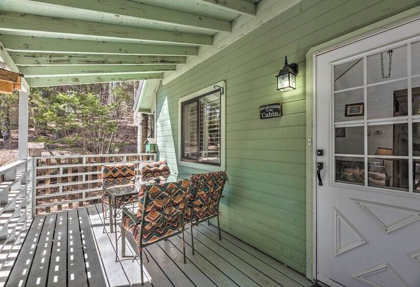 Quaint Cloudcroft Cabin W/ Stunning Forest Views!