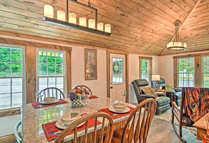 Renovated Highlands Cottage 3 Miles To Downtown!