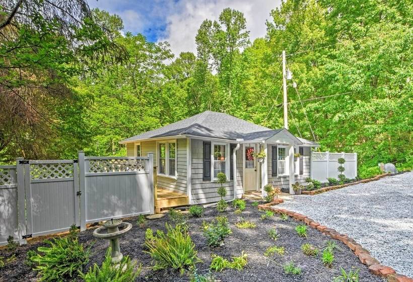 Renovated Highlands Cottage 3 Miles To Downtown!