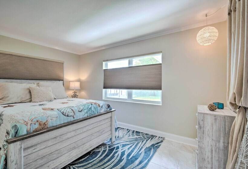 Riverview Homosassa Escape W/ Dock + Lanai!