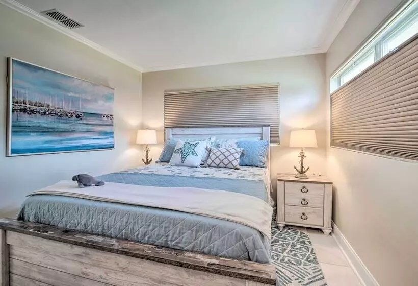 Riverview Homosassa Escape W/ Dock + Lanai!