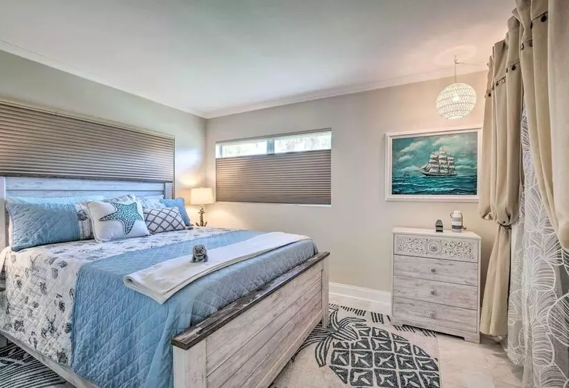 Riverview Homosassa Escape W/ Dock + Lanai!