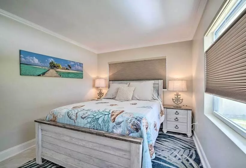 Riverview Homosassa Escape W/ Dock + Lanai!