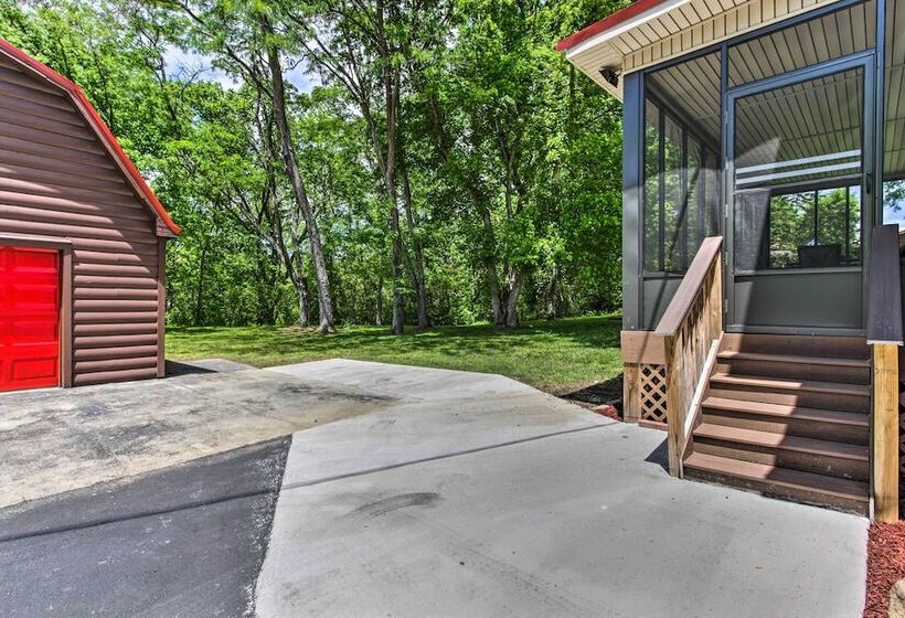Rustic Cabin W/ Screened Deck: 8 Mi To Dollywood