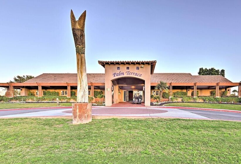 Spacious Golf Home W/ Yard At Indian Palms Resort!