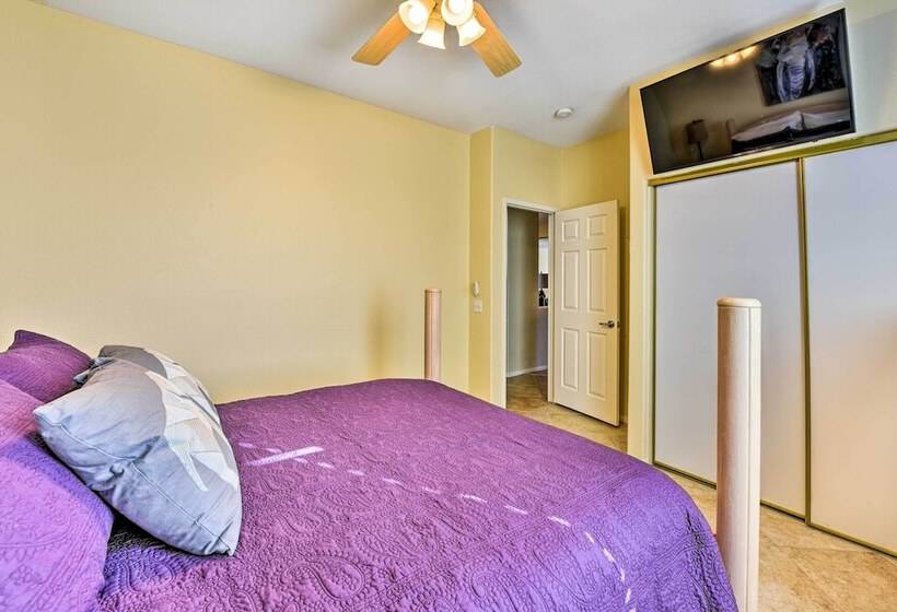 Spacious Golf Home W/ Yard At Indian Palms Resort!