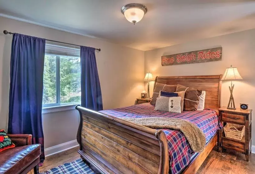 1 Mi To Quandary Trail: Idyllic Breckenridge Cabin