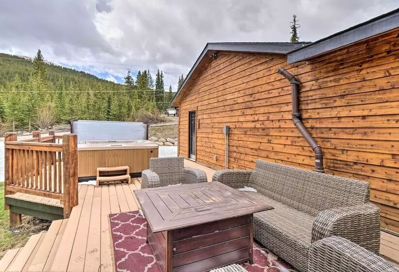 1 Mi To Quandary Trail: Idyllic Breckenridge Cabin