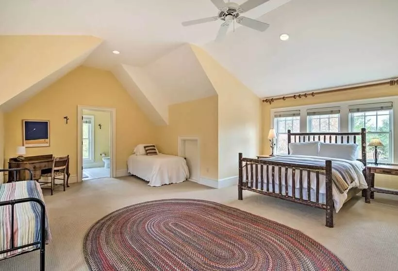 Pool & Mountain Views: Stunning Mill Spring Home!