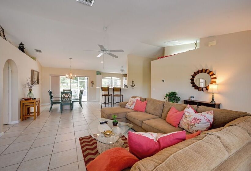 Sunny Marco Island House < 3 Blocks To Beach!