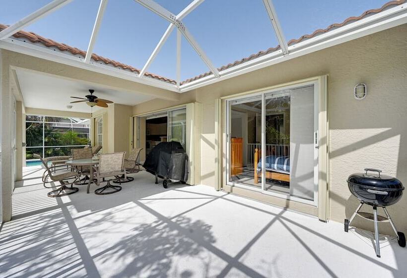 Sunny Marco Island House < 3 Blocks To Beach!