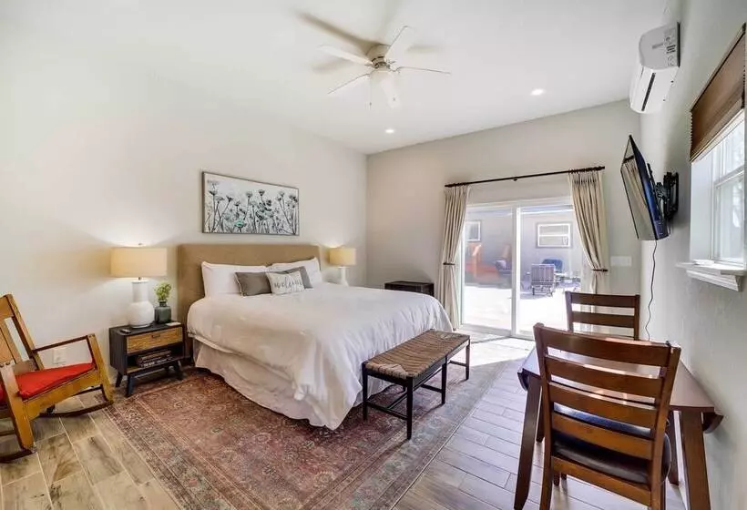 Tulsa Vacation Home ~ 3 Mi To Downtown