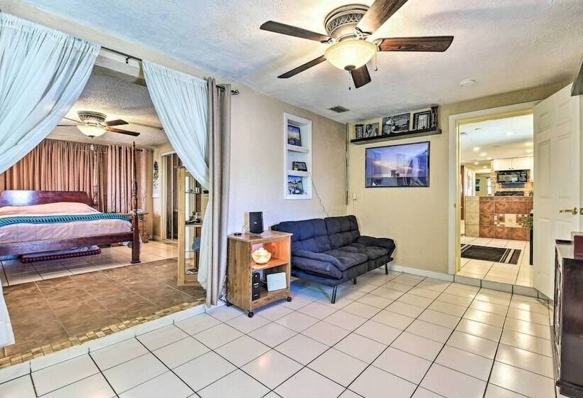 Unique Nokomis Home ~ 2 Mi To Beach Access!