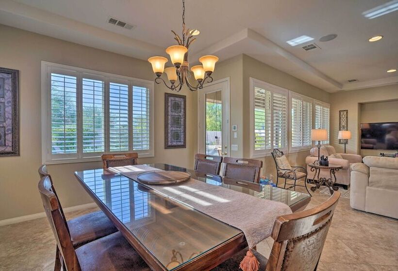 Updated Indio Home W/ Pool   6 Mi To Coachella!