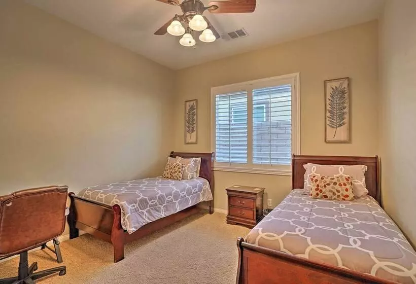 Updated Indio Home W/ Pool   6 Mi To Coachella!