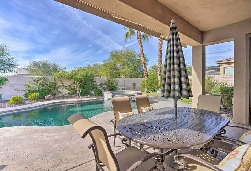 Updated Indio Home W/ Pool   6 Mi To Coachella!