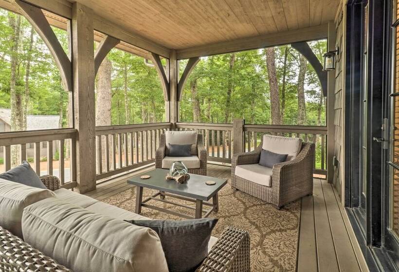 Hike, Fish & Relax: Rural Craftsman In Glenville!