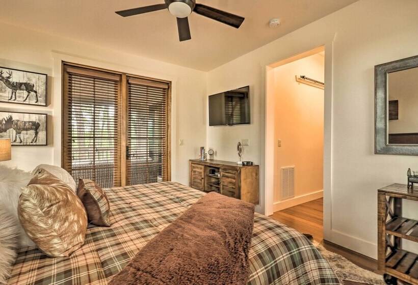 Hike, Fish & Relax: Rural Craftsman In Glenville!