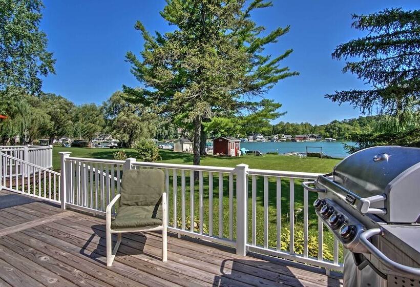 Waterfront Vandalia House W/ Dock On Donnell Lake!