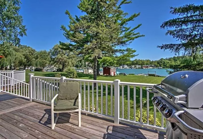 Waterfront Vandalia House W/ Dock On Donnell Lake!