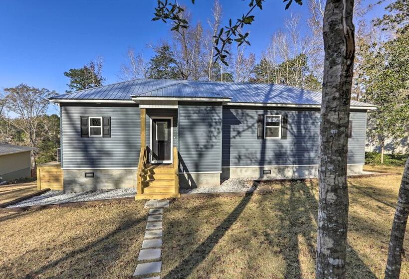 White Oak Creek Home W/ Views, Deck & Pool Access!