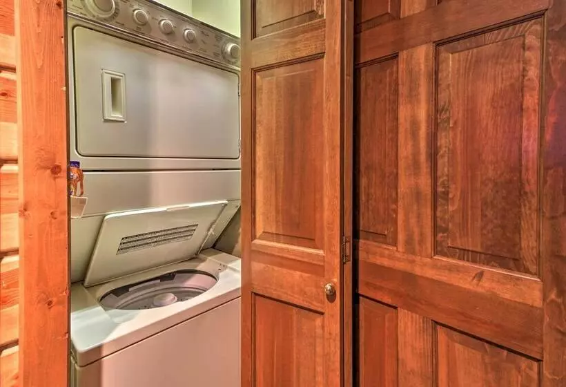 Alluring Nisswa Cabin On Gull Lake W/ Fireplace!