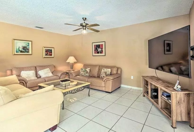 Home W/ Pool In Upscale Pinecrest Village