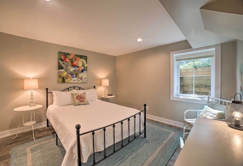 Bright & Airy Home: Chef S Kitchen & Pro Decor!