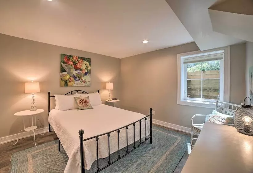 Bright & Airy Home: Chef S Kitchen & Pro Decor!