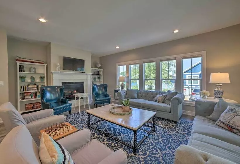 Bright & Airy Home: Chef S Kitchen & Pro Decor!