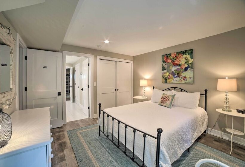 Bright & Airy Home: Chef S Kitchen & Pro Decor!