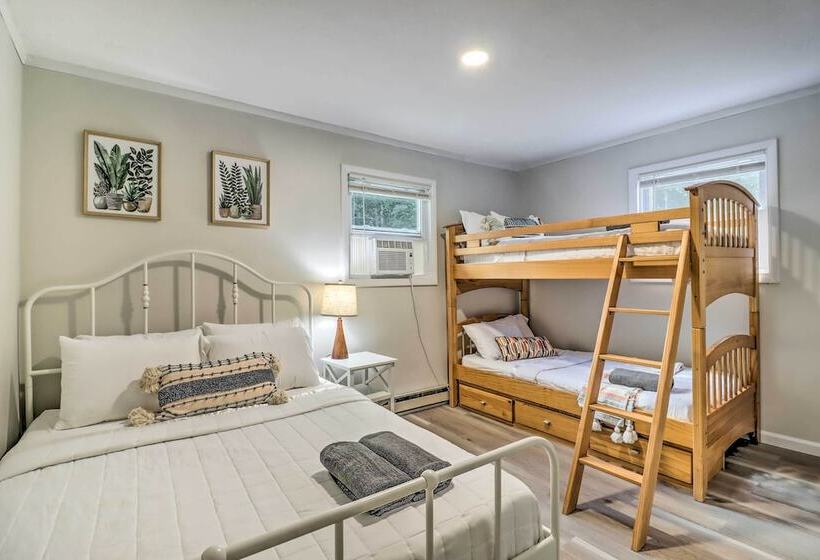 Charming Emerald Lakes Cottage W/ Hot Tub!