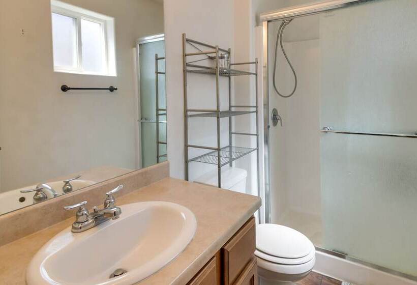 Cozy Colorado Retreat W/ Patio, Grill & Fire Pit!