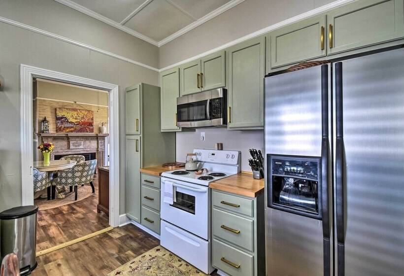 Cozy Currituck Home W/ Fire Pit Near Ferry!