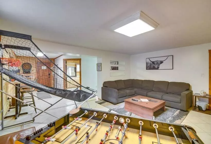 Creekside Cabin: Easy Access To I 70 & Slopes!