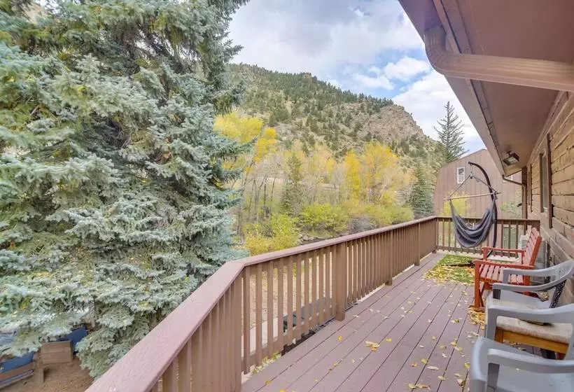 Creekside Cabin: Easy Access To I 70 & Slopes!