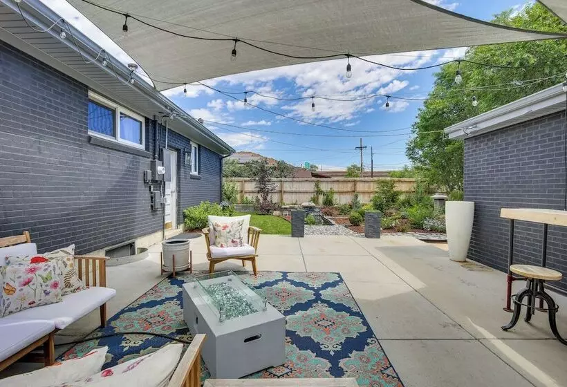 Denver Vacation Home W/ Home Theater!