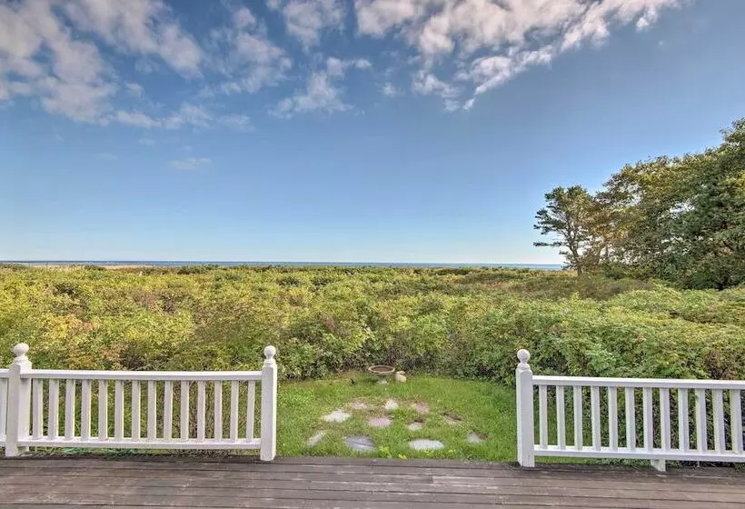 Expansive Beachfront Retreat W/ Outdoor Shower