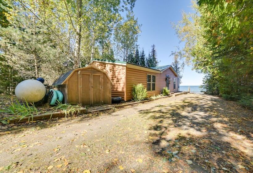 Ocqueoc Family Cabin W/ Sauna On Lake Huron!