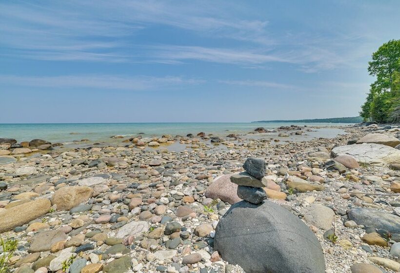 Ocqueoc Family Cabin W/ Sauna On Lake Huron!